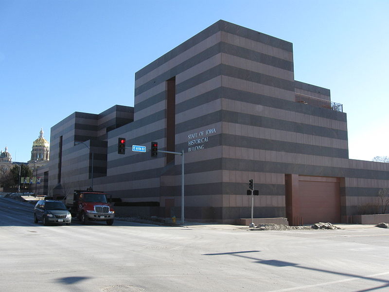 Des Moines, Iowa - State Historical Building